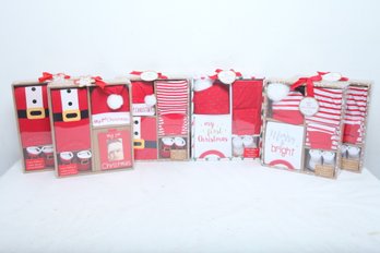 6 New 'Baby's 1st Christmas' 4pc Gift Sets