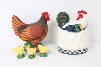 Department 56 Pair Of Green Acres Chicken With Chicks And Cookie Jar - Kitchen Decor