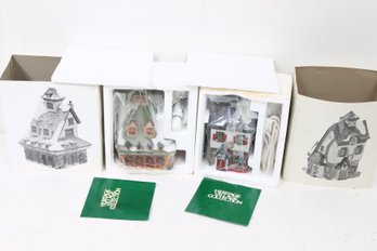 Department 56 North Pole Series Pair Of Buildings ' Reindeer Barn & Neenee's Dolls And Toys ' - New Old Stock