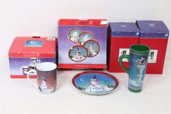 Department 56 Group Of Santa, Christmas 2 Latte Mugs, 4 Coffee Mugs & 4 Plates - New Old Stock