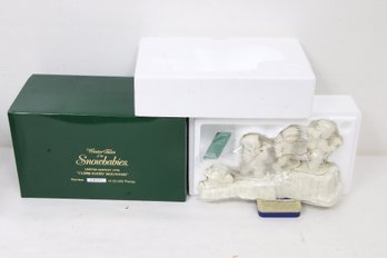 Department 56 Winter Tails Of The Snowbabies LIMITED EDITION - CLIMB EVERY MOUNTAIN Figurine - New Old Stock