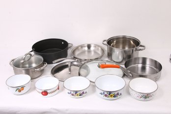 Group Of Various Cookware From CALPHALON, ROHE, UNIQUEWARE & More - See Images