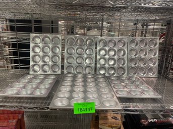 Lot Of 6 Winco Aluminum Cup Cake Pans