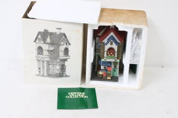 Department 56 Heritage Village Christmas In The City Series - CORNER GROCER - New Old Stock