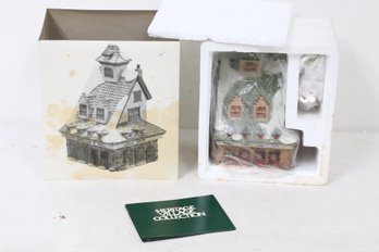 Department 56 Heritage Village North Pole Series - REINDEER BARN - New Old Stock