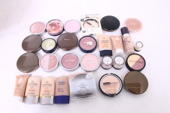 Large Lot Of Face Powder, Foundation, Illuminator Etc From L'Oreal, Cover Girl, Revlon, Wet'n'wild & More