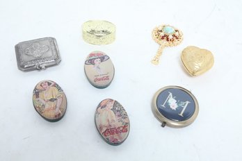 Pre-Owned Pill Box And Compact Mirror Grouping