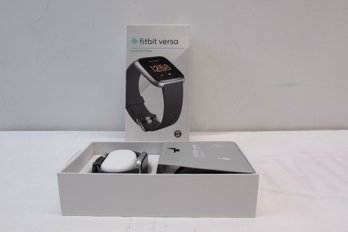 Fitbit Versa New In Box UNTESTED
