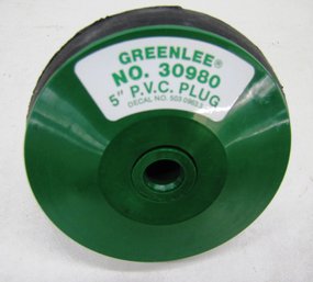 GREENLEE 30980 5' PVC PLUG NEW IN BOX