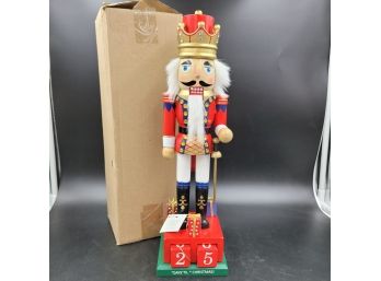 NEW Gerston Wooden Nutcracker Count Down To Christmas Display