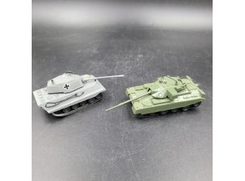 Lot Of 2 Collectible Zylmex Diecast Military Tanks, Chieftain T402 And King Tiger T402