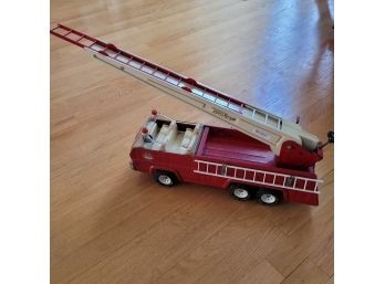 Vintage 1975 Tonka Fire Truck And Ladder No. 32202
