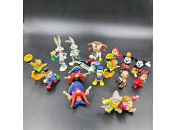 Lot Of 12 Looney Tunes And Disney Figurines
