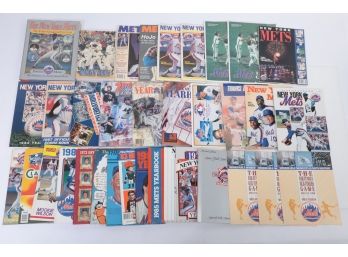 Lot Of New York Mets Year Books And Other Books