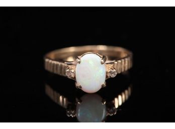 14k Gold Opal And Diamonds Ladies Ring