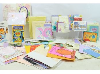 Huge Group Of Un-used Hallmark Cards For All Occasions