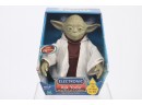 Star Wars Electronic Ask Yoda Figure Factory Sealed