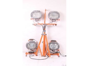 Group Of HDX Shop Lights Used