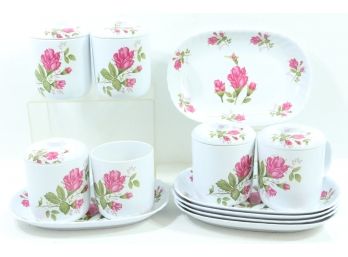 Large Group Of Vintage Pings Melamine Ware Floral Design Coffee/Tea Cups & Plates