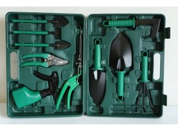 10 Piece Garden Tool Set In Case New