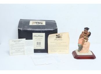 Vintage Pre-Owned Thomas Blackshear's Ebony Visions 'The Nurturer' Figurine With Original Box And Paperwork