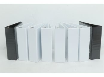 Case Of Universal White Round Ring View 3' Binders & 2 Black 3' Binders