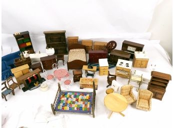 Large Dollhouse Furniture Lot