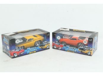 Pair Of 1/18 Scale Muscle Machine '66 Mustang And '70 Cuda
