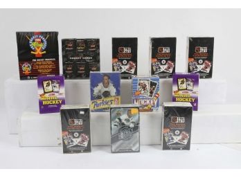 Lot Of 12 Wax Pack Boxes Of Hockey Cards
