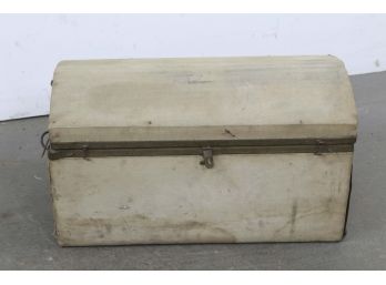 Canvas Covered Front Opening Trunk