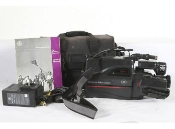 Vintage GE Full Size Camcorder HQ Movie Video System With Adapter & Bag