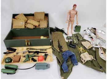 Vintage 12' GI Joe With PACKED Footlocker With Tray, Foil Suit, Weapons, More