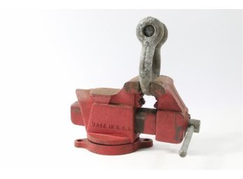 Columbian Bench Vise With Mounting Hardware