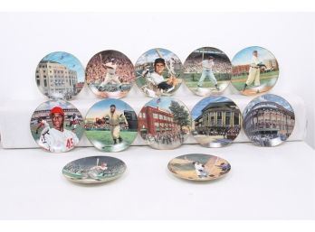 12 Limited Edition Numbered Bradford Exchange - Baseball Themed Plates