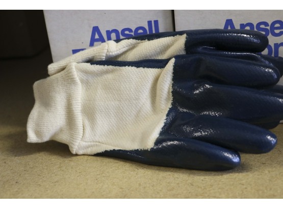 Ansell 27-601 Hycron Gloves