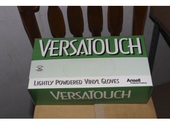 Ansell VersaTouch Lightly Powdered Vinyl Gloves 34-700-S  (9900 Gloves)