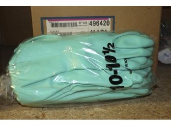 MAPA AF428 Stansolv Chemical Resistant Gloves (6 Dozen Pairs)