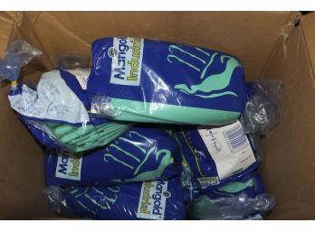 Ansell Marigold Industrial 368R Green Nitrile Chemical Resistant Gloves 14-in Length (36 Pairs)