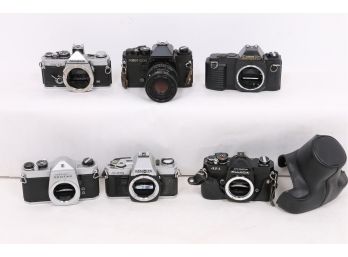 Lot Of Vintage Cameras Including Minolta Fujica Canon Olymus Honeywell Pentax