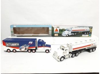Lot Of (2) Citgo Battery Operated Model Trucks- 1997 Toy Tanker Truck And 2001 Race Car Hauler Mint Cond W/Box