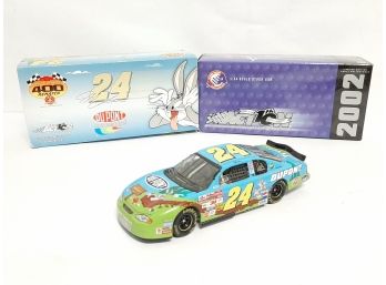 Action Racing Collectibles Jeff Gordon 2002 Monte Carlo #24 Looney Tunes  Dupont 1:24 Scale Model Race Car
