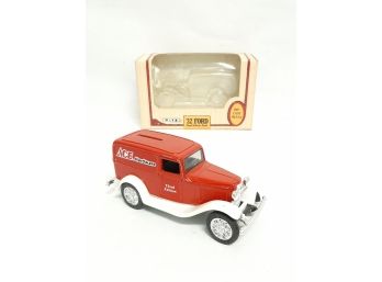 ERTL ACE Hardware 1932 Ford Panel Delivery Coin Bank Truck Die Cast Metal 1/25 Scale