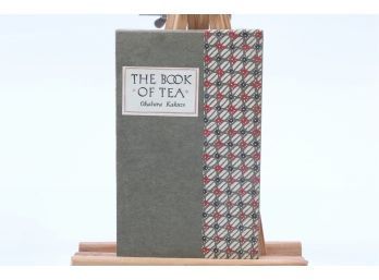 The Book Of Tea By Okakura Kakuzo - 1961 Edition In Case