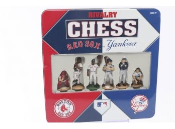 Redsox / Yankees Complete Unused Chess Game Set - Licensed Product