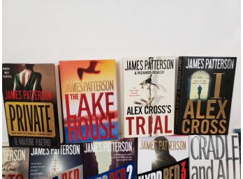 Huge Lot Of 25 Pre-owned James Patterson Hard Cover Books