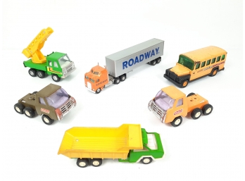 Lot Of 6 Vintage Buddy L, Tootsie Toy, Yatming Metal Truck Cab Trailer School Bus Bucket Truck Hong Kong Japan