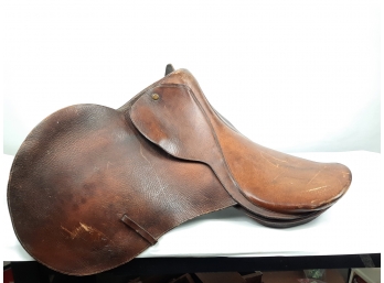 Vintage Leather  Horse Saddle For Horseback Riding - Gidden ? Griffith ? English Saddle ?