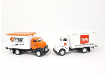 Lot Of 2 FIRST GEAR Diecast Metal Trucks -1952 GMC & HENRY Rifles 7.25' Long EXCELLENT CONDITION Made In 1992