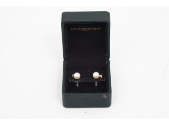 14 Kt Gold Diamond And Real 8mm Pearls Ladies Earrings