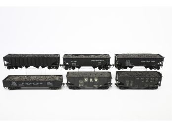 Group Of 5 Railroad Model Train Coal Hoppers Cars O Gauge